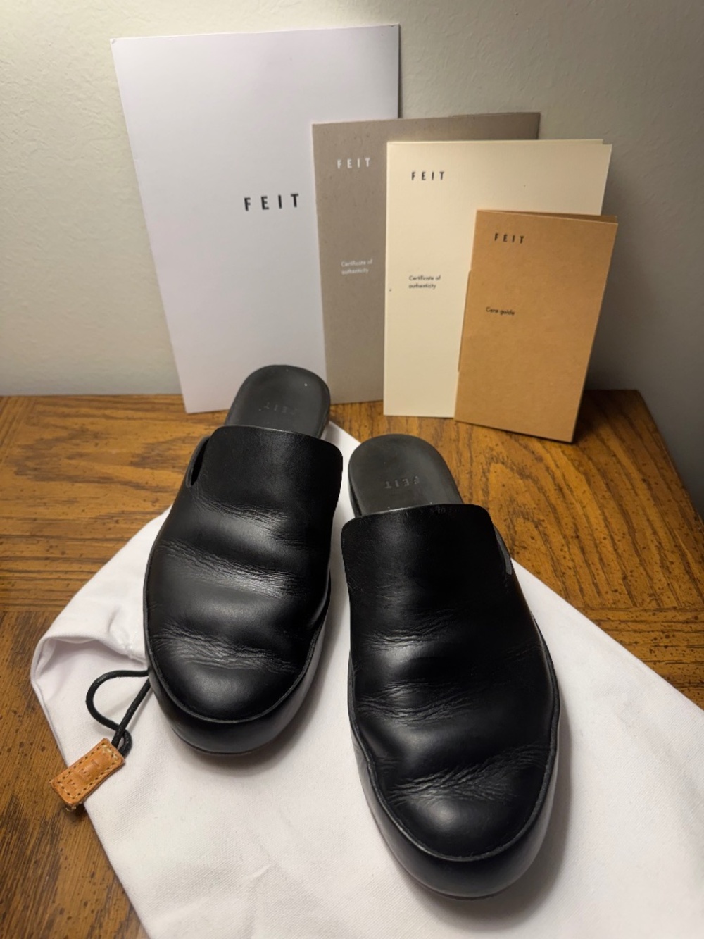 FEIT Hand Sewn Black Leather Women's Mule Slip-on Shoes - size 7/37